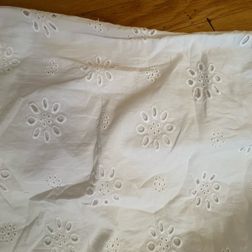 Universal Thread White Eyelet A-Line Skirt - Picture 2 of 3